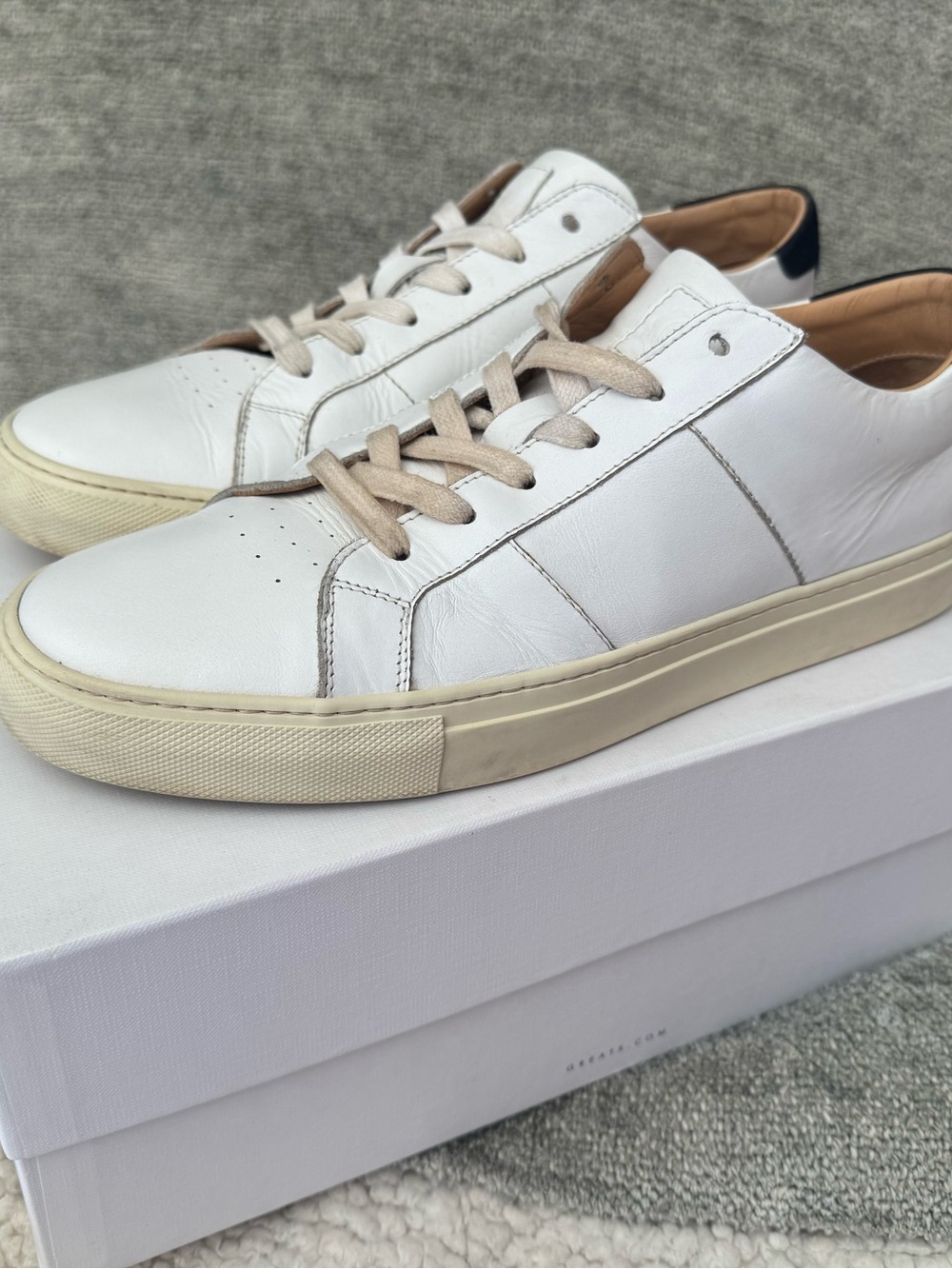Greats White Leather Low-Top Sneakers with Beige Laces